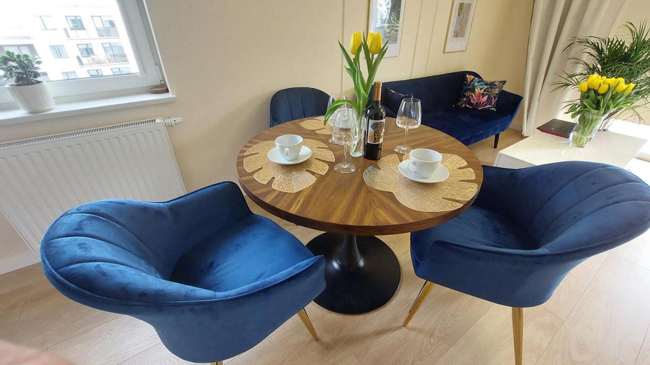 Apartament Nr 50, 2 Sypialnie, Wygodny Parking Podziemny ทอรูน ภายนอก รูปภาพ