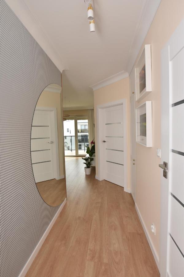 Apartament Nr 50, 2 Sypialnie, Wygodny Parking Podziemny ทอรูน ภายนอก รูปภาพ