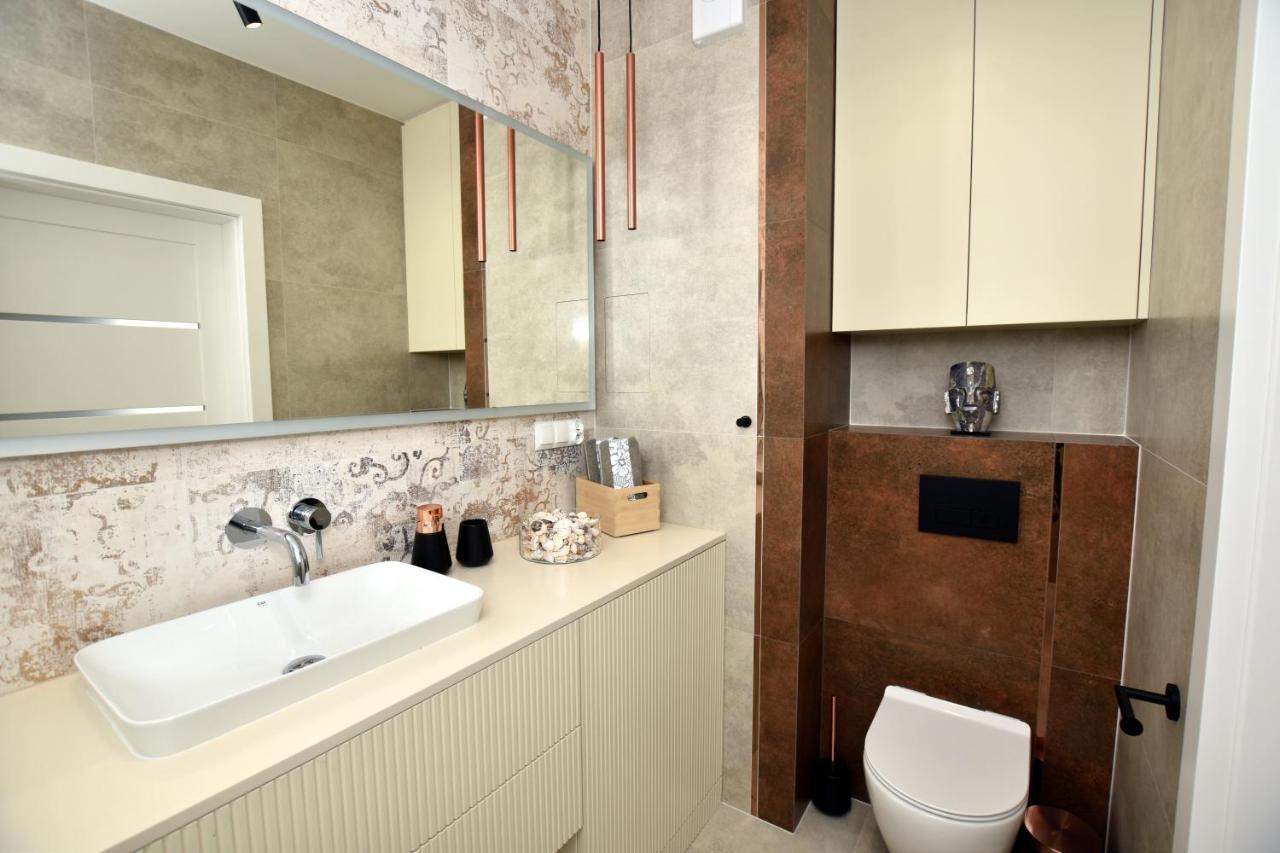 Apartament Nr 50, 2 Sypialnie, Wygodny Parking Podziemny ทอรูน ภายนอก รูปภาพ